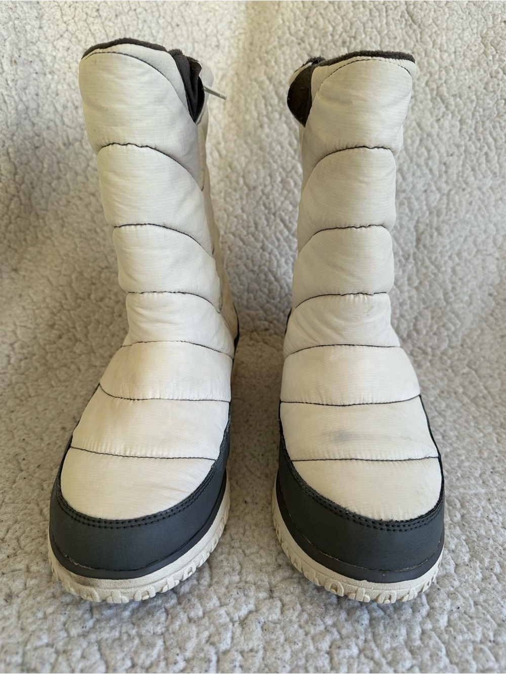 LL BEAN White and Gray Winter Boots